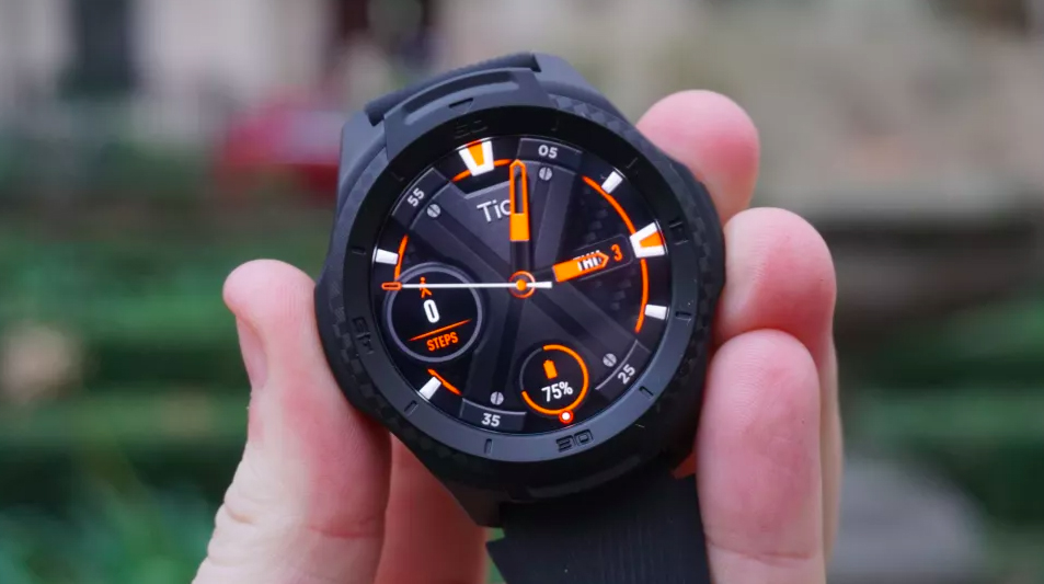 TicWatch S2 Design and Display