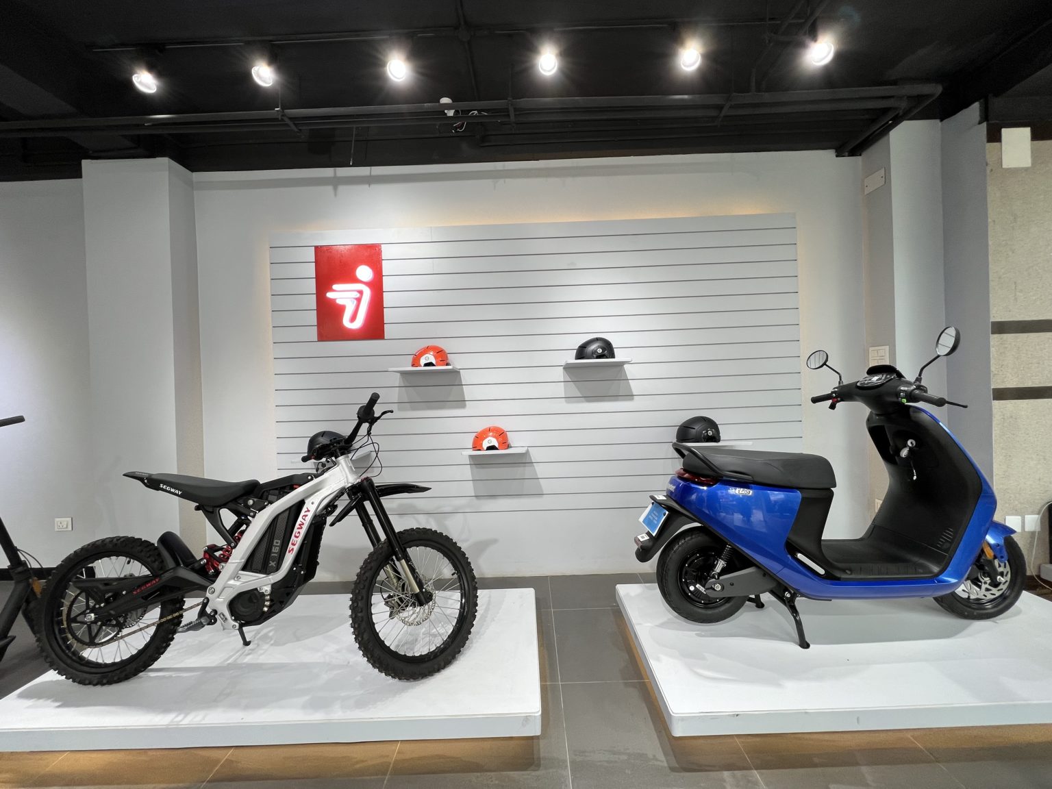 Segway eScooter E100 with Max Speed of 60km/h & 100km Range Launched in Nepal Segway eScooter E100