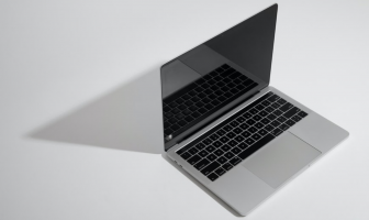 macbook over windows laptops