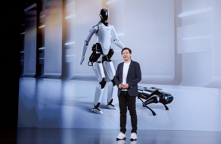 Xiaomi Introduces 'CyberOne' the Humanoid Robot 1